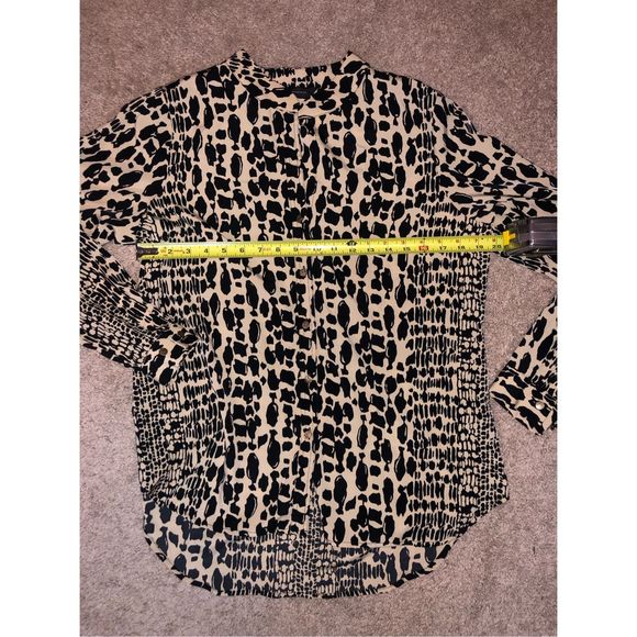 Investments Leopard Animal Print Button Down High-Low Blouse, Size Medium - Picture 8 of 9